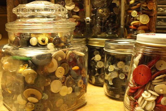 Free Jars Containers photo and picture