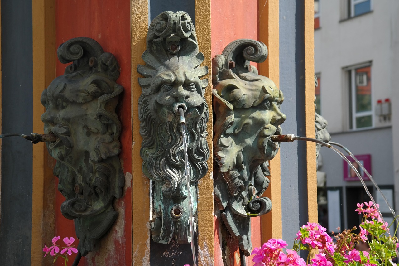 Gargoyles Fountain Water Jet - Free photo on Pixabay - Pixabay
