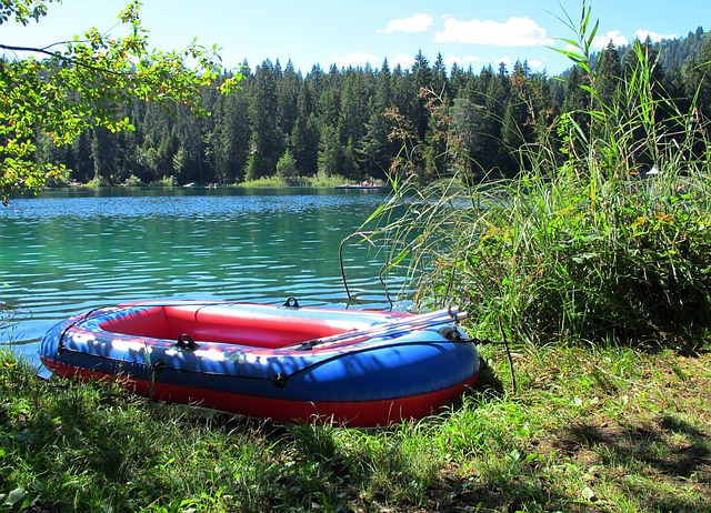Free Lake Cresta Lake photo and picture