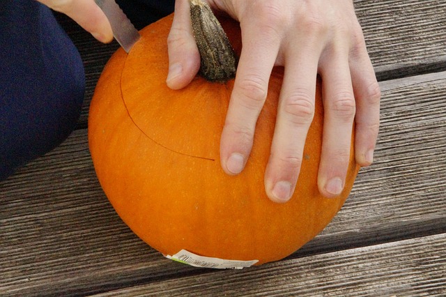 Free Pumpkin Carve Pumpkin photo and picture