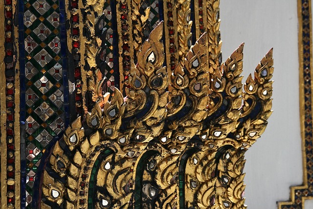 Free Gold Jewelled photo and picture