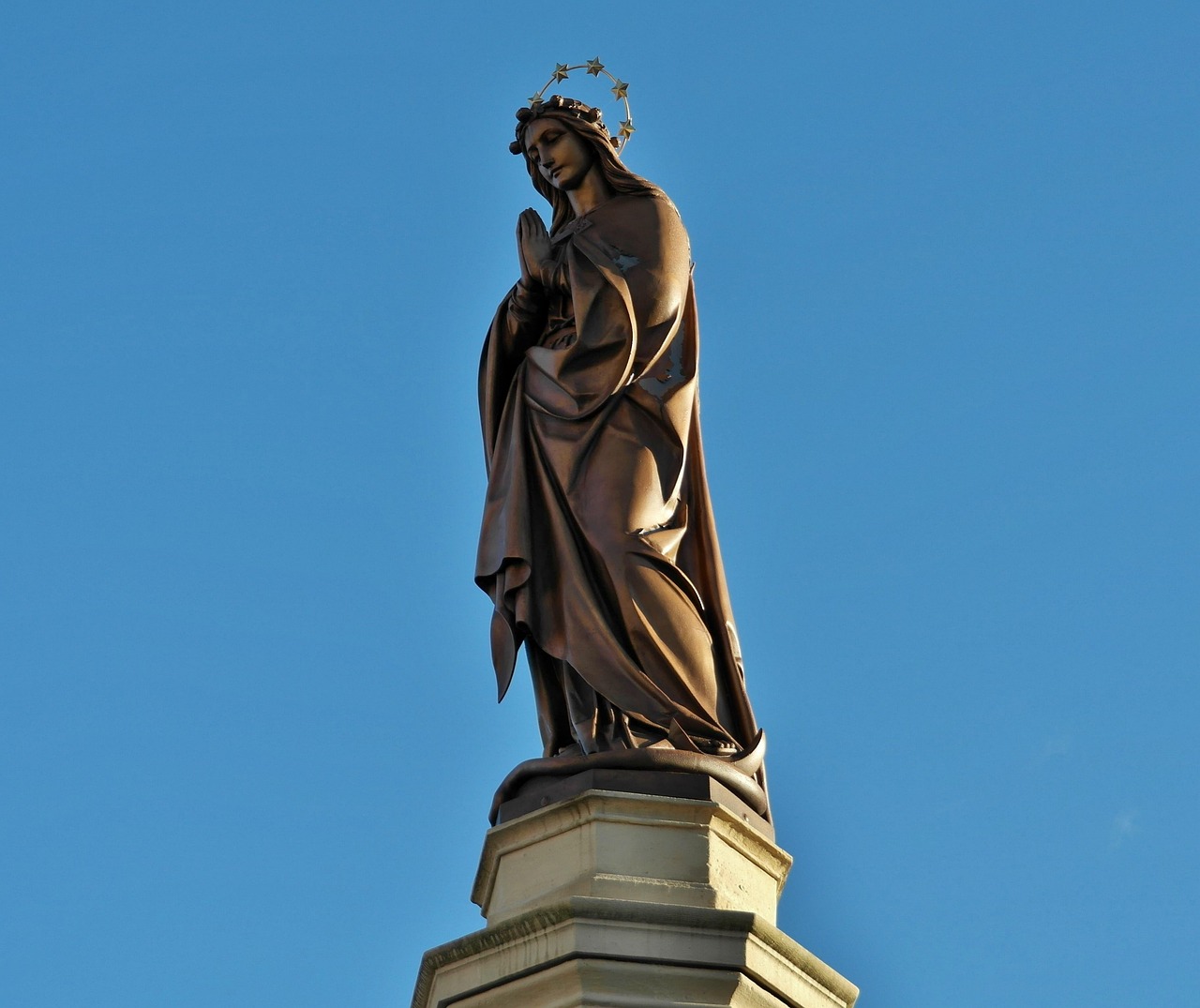 Sculpture - free online jigsaw puzzle photo