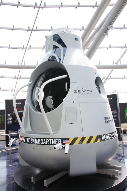 Felix Baumgartner Stratosfeer Gratis Foto Op Pixabay