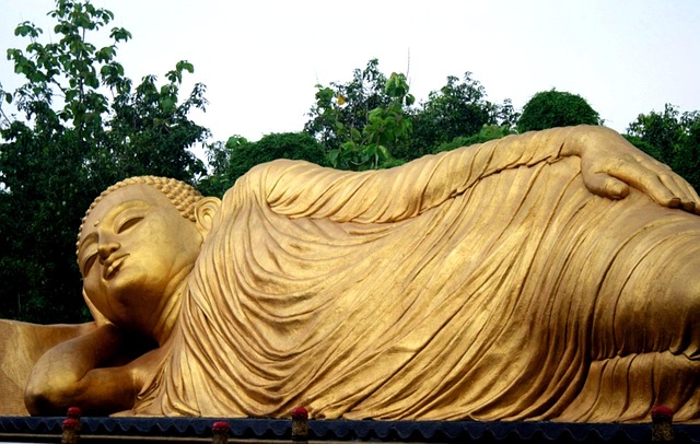 Free Patung Budha photo and picture