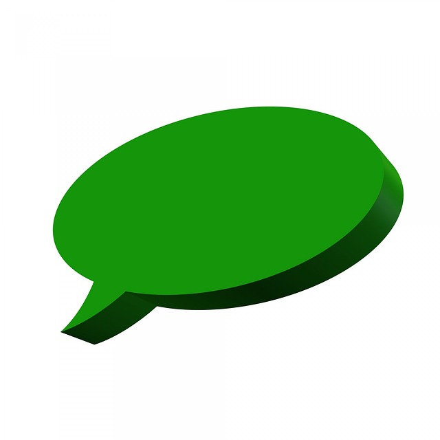Free green speech balloon illustration