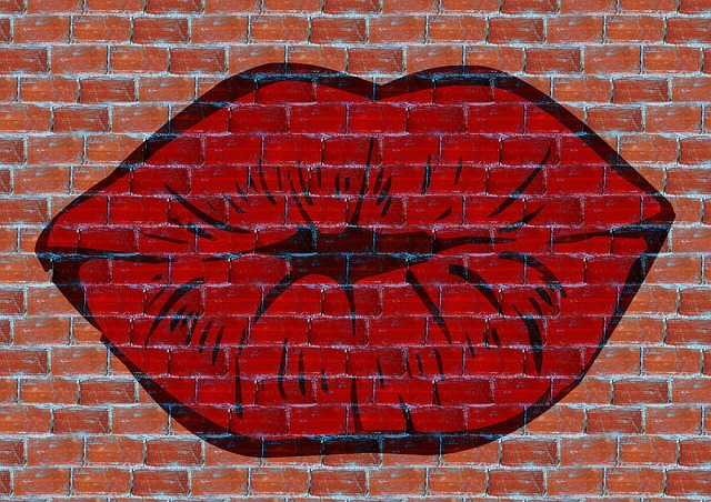 Free kiss lips mouth illustration