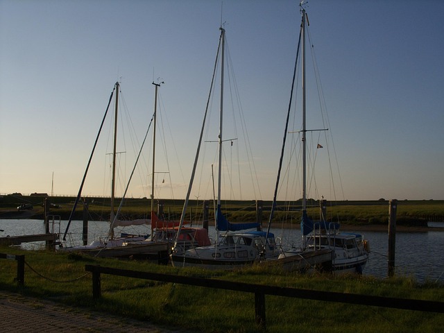 Free Port Sea photo and picture