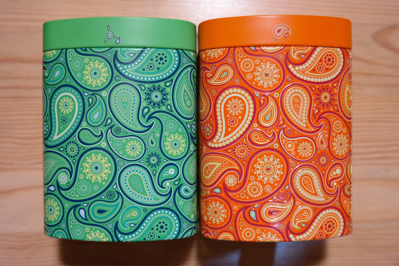 Tea Tins - free online jigsaw puzzle photo