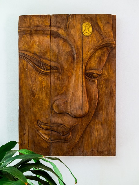 Free Carving Wood Picture photo and picture