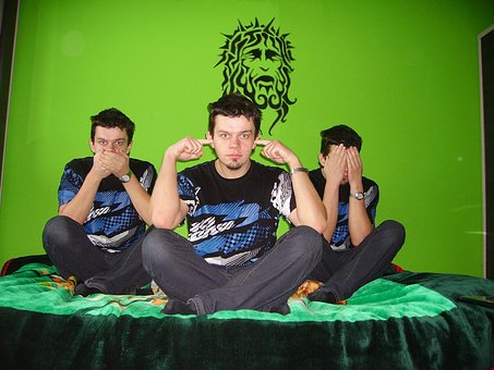 Jongen, Horen, Praten, Zien