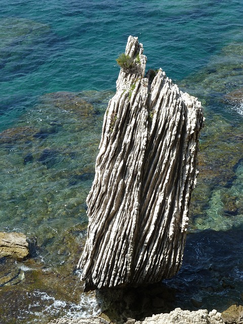 Free Rock Sea photo and picture