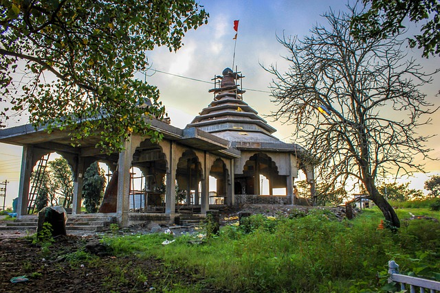 Free Temple Ghatandevi photo and picture