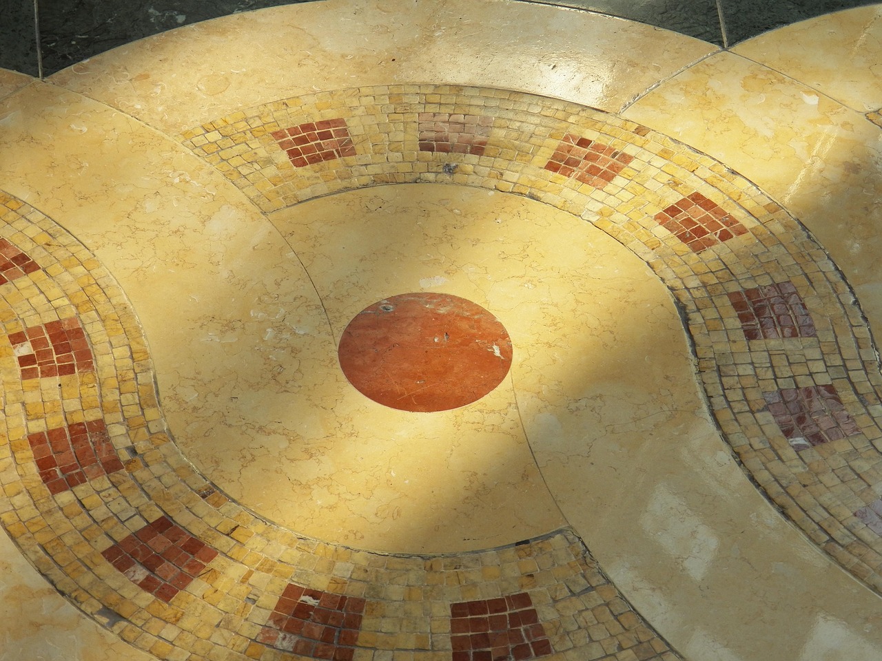 Mosaic - free online jigsaw puzzle photo