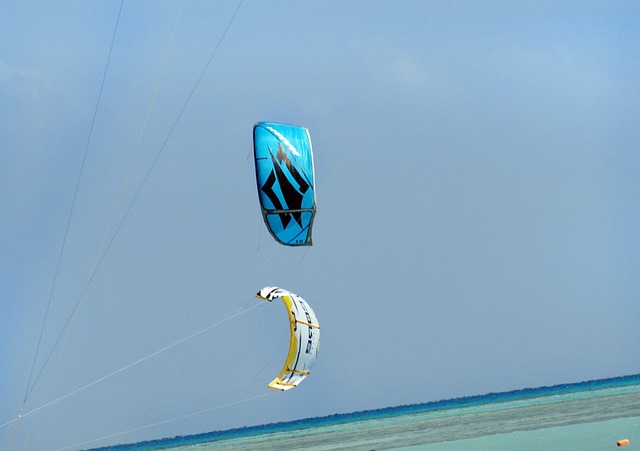 Free Kite Surfing photo and picture
