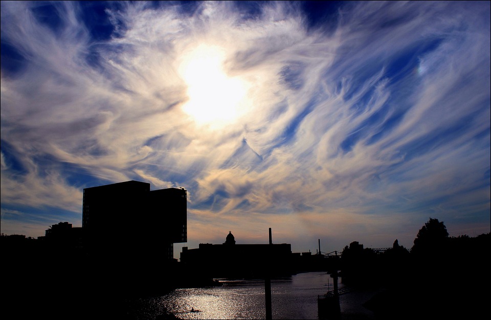 city-255430_960_720.jpg