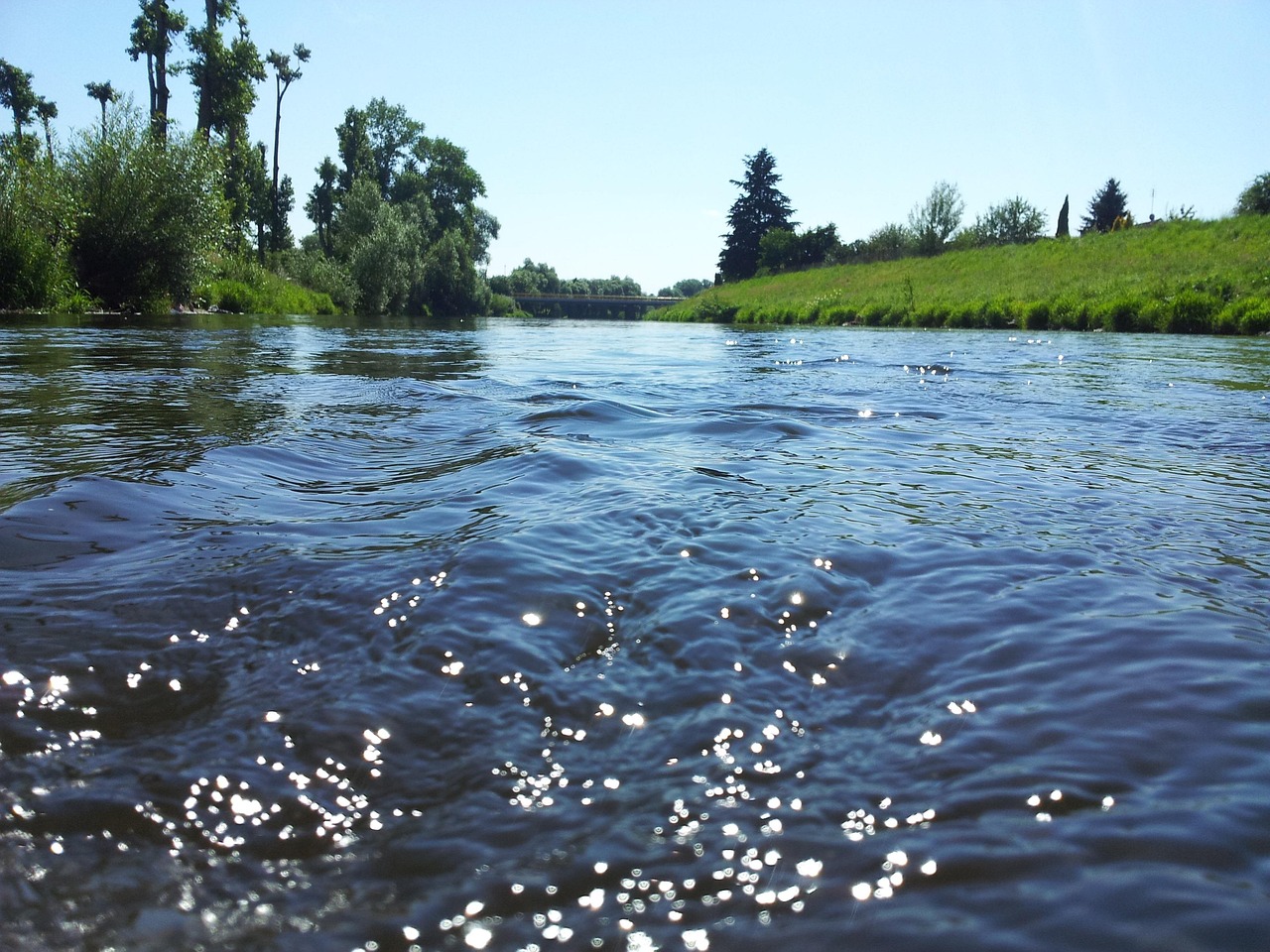 Río Agua Actual - Foto gratis en Pixabay