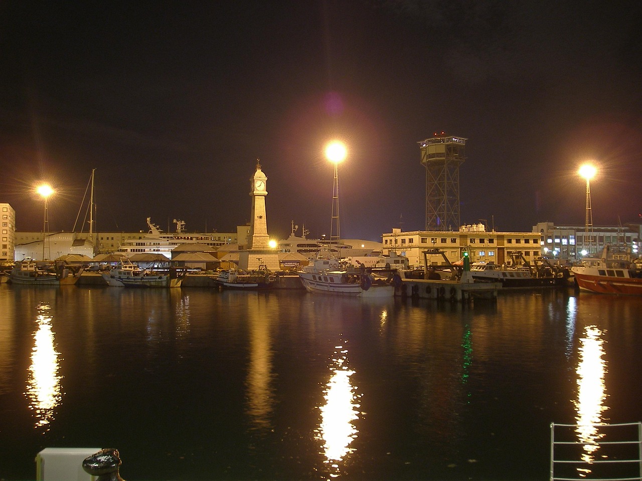 Barcelona - free online jigsaw puzzle photo