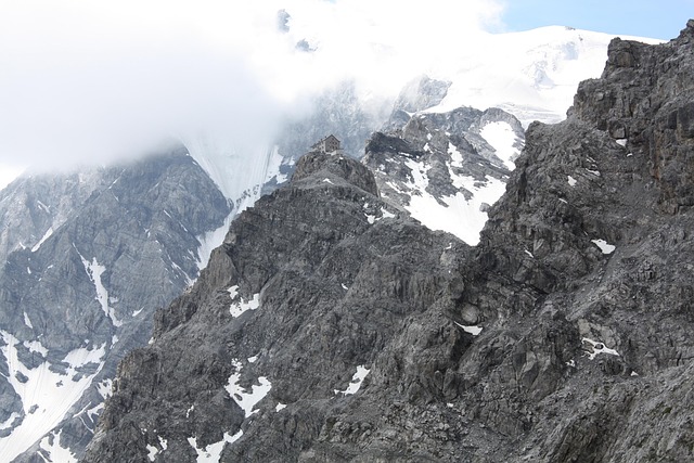 Free Mountain Hut photo and picture