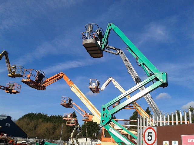 Free Cheery Pickers Lifts photo and picture
