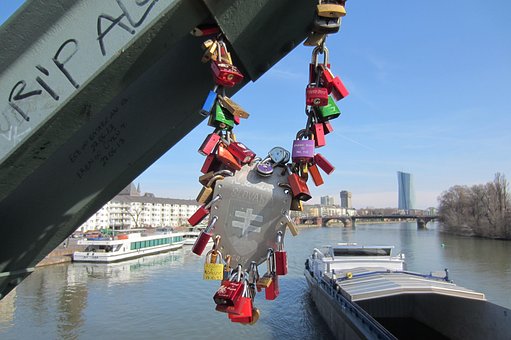 Free Love Locks Oath photo and picture