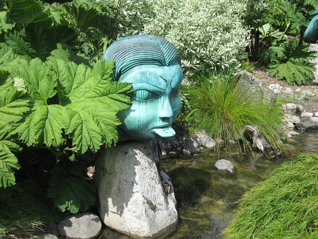 Free Sculpture Monument photo and picture