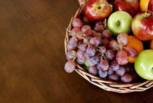 Free Uva Apple photo and picture