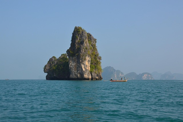 Free Island Rock photo and picture