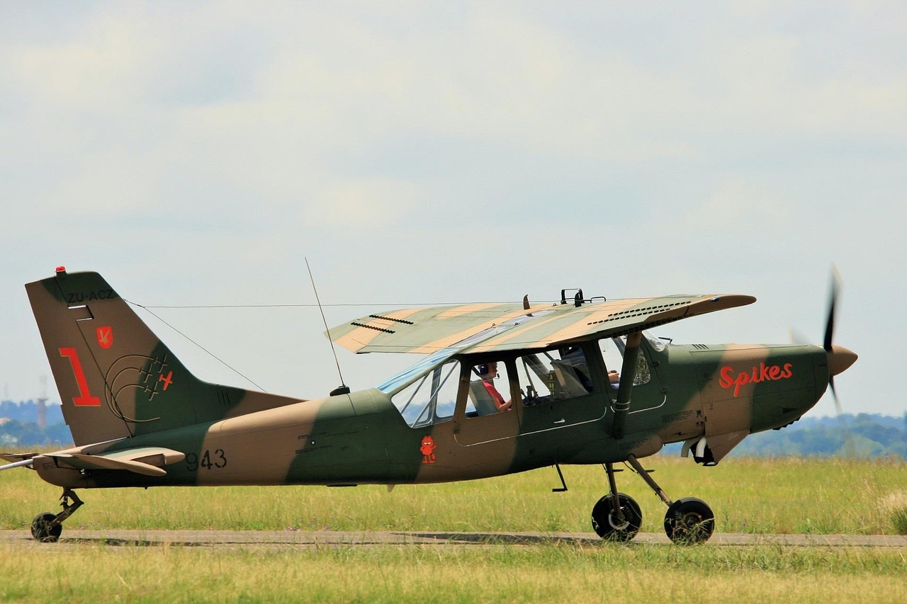 Aircraft - free online jigsaw puzzle photo