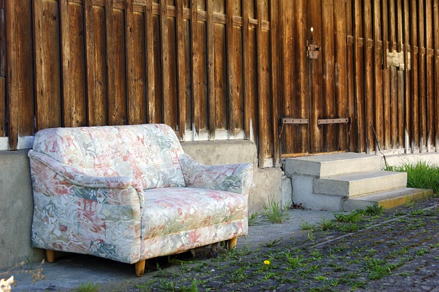 Free Sofa Barn photo and picture