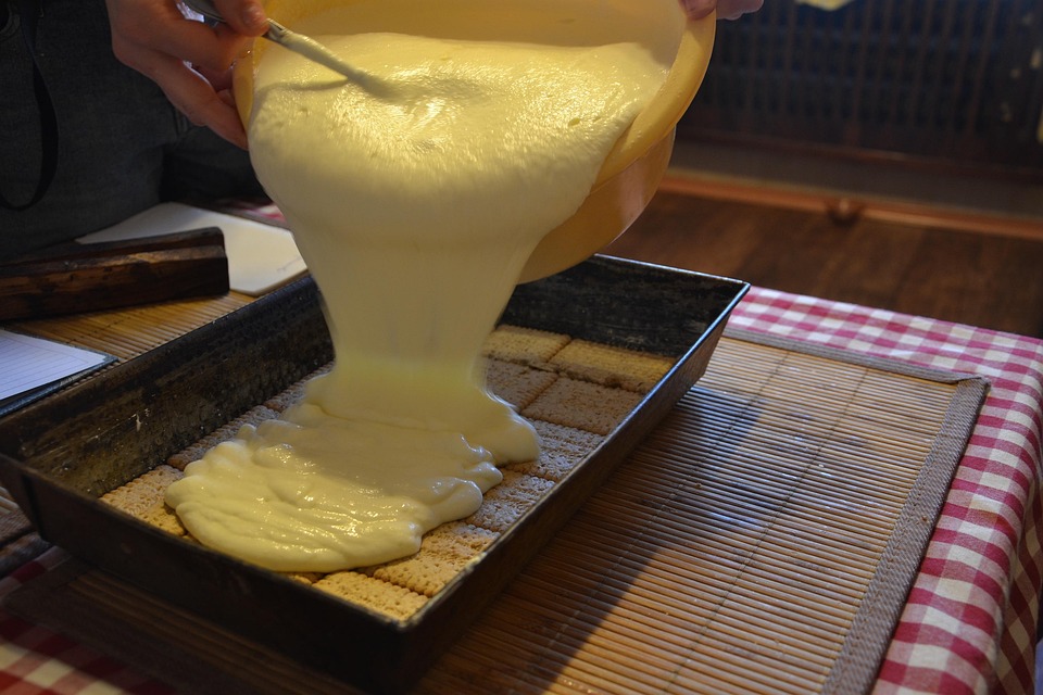 Receta de tarta de galletas, queso y chocolate