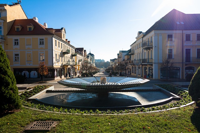 Franzensbad, Springbrunnen, Gegenlicht
