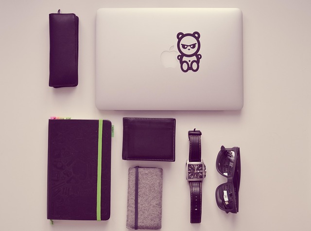 Notebook Uri, Note, Creioane, Ceas