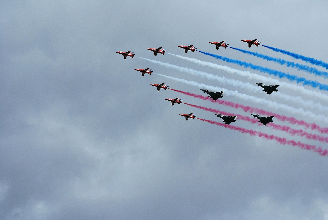 Typhoons - free online jigsaw puzzle photo