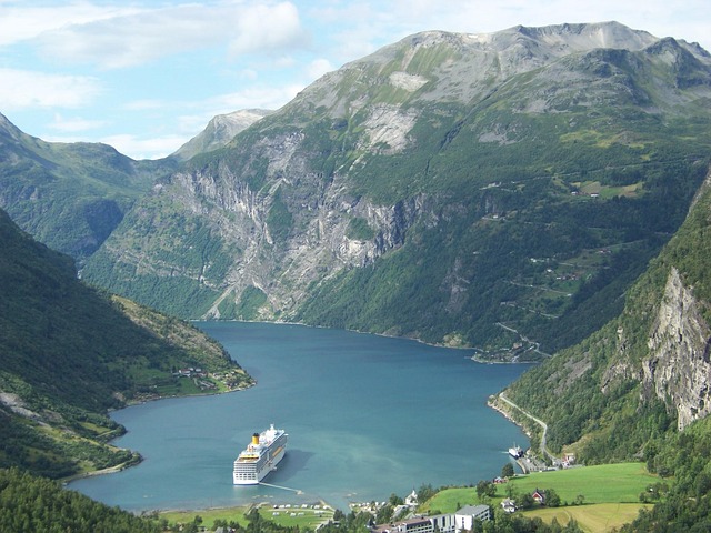 Free Fjord Norway photo and picture
