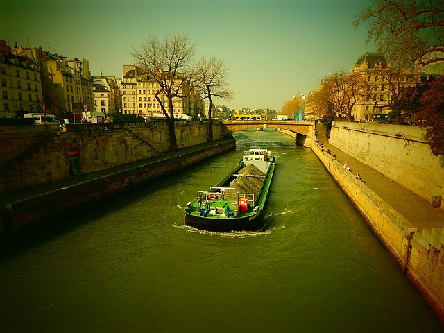 Free Its Paris photo and picture