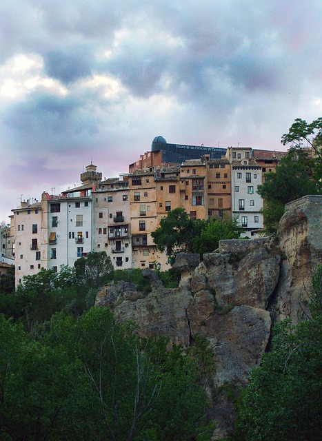 Bacia, Espanha, Panorama