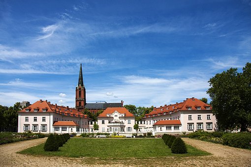 Free Mansion Frankfurt photo and picture