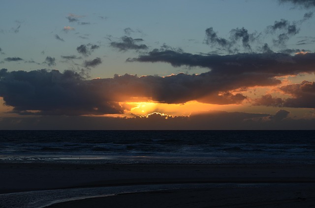 Free Sunset Sea photo and picture