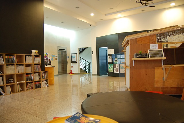 Free Building Lobby photo and picture