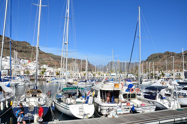 Free Mogan Harbor photo and picture