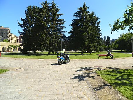 Free Policeman Park photo and picture