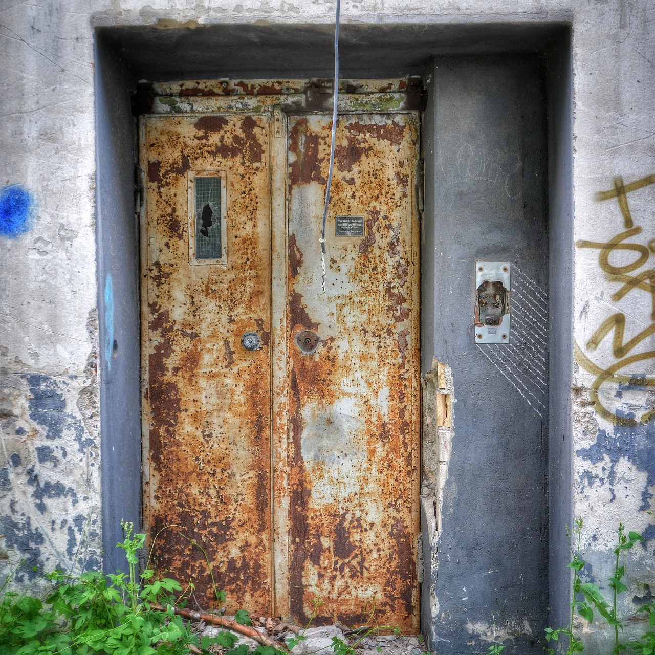Free Elevator Ailing photo and picture