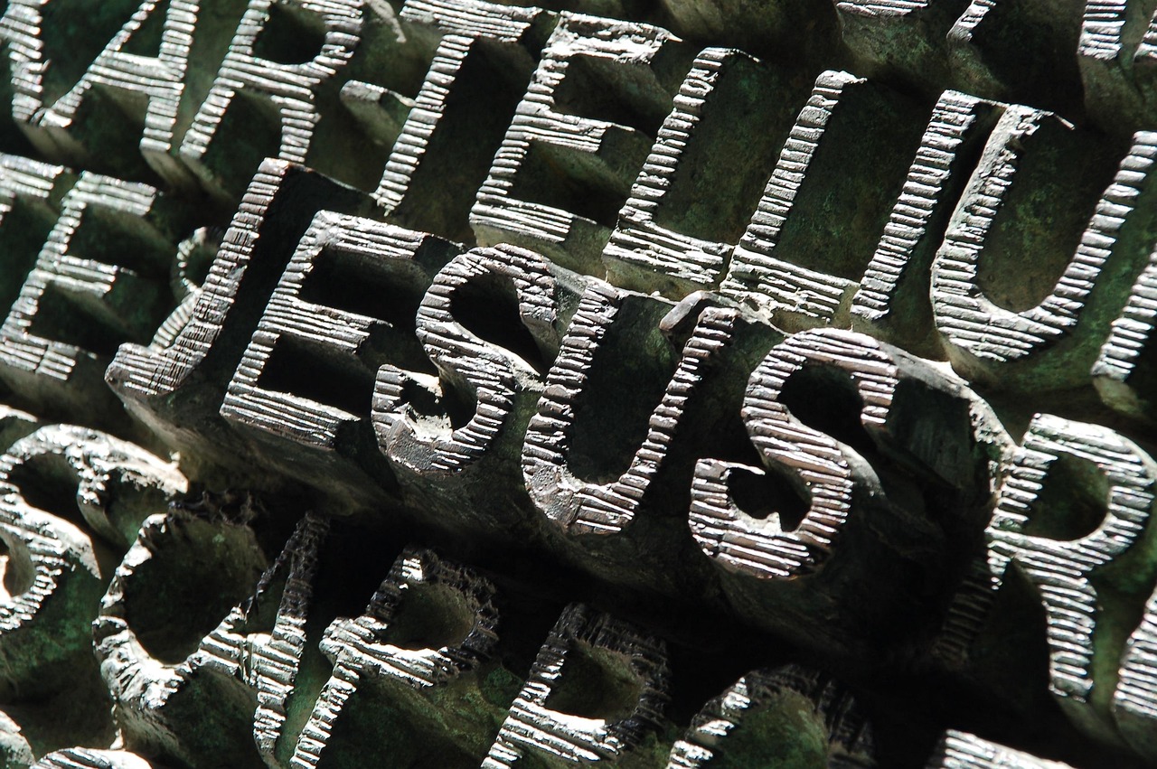 Writing - free online jigsaw puzzle photo