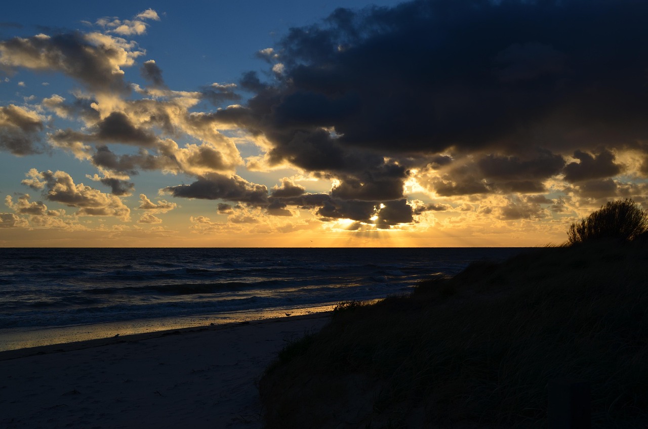 Free Sunset Sea photo and picture