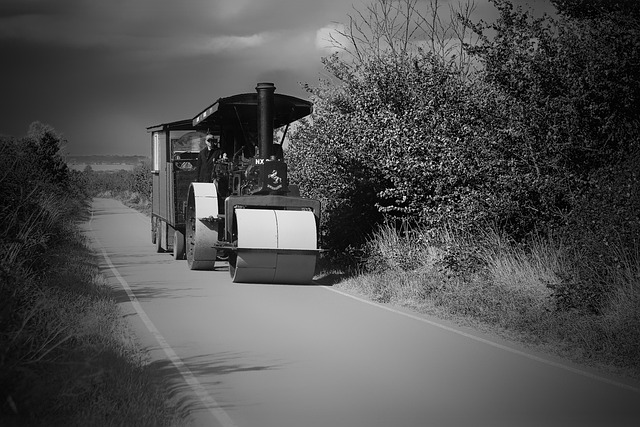 Free Road Roller Workman'S Trailer photo and picture