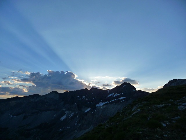 Pirineos, Montaña, Amanecer