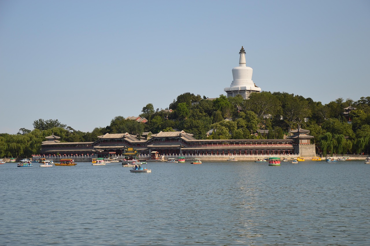 北京北海公園，一款值得游玩的游戲