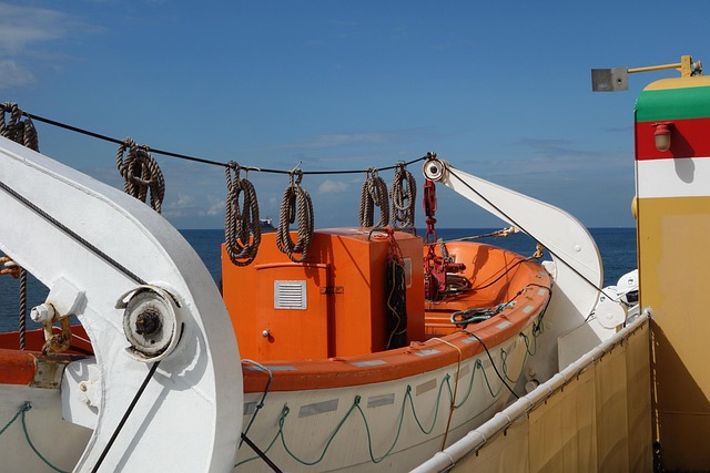 Free Lifeboat Ferry photo and picture