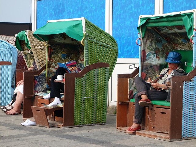 Free Beach Chair People photo and picture
