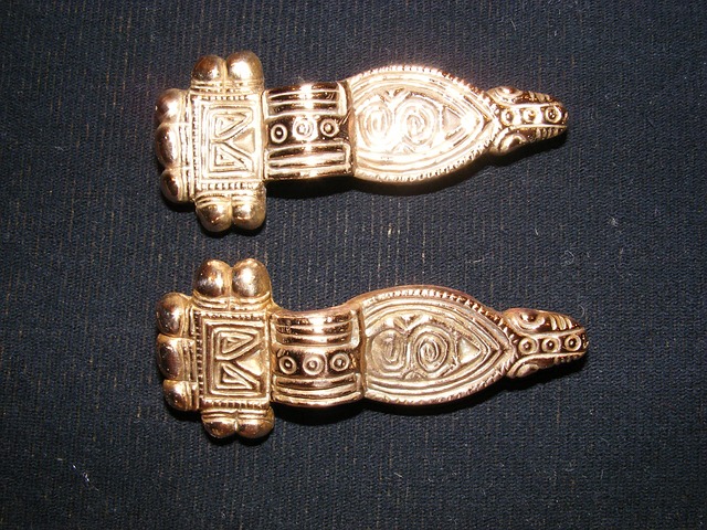 Free Bow Brooch Merovingian photo and picture